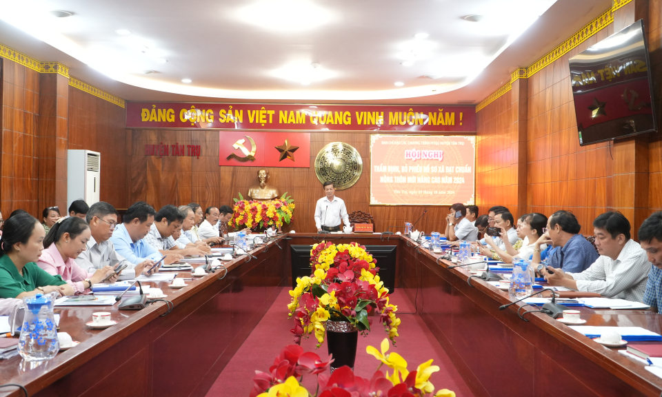 Tân Trụ thẩm định xã đạt chuẩn nông thôn mới nâng cao năm 2024