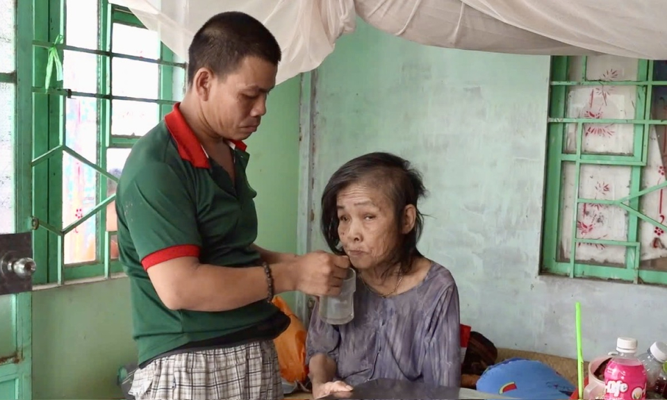 Tân Hưng xót xa hoàn cảnh 3 người trong nhà đều bệnh hiểm nghèo