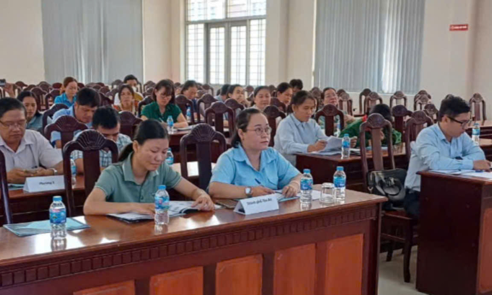 Thành phố Tân An tập huấn sử dụng hệ thống thông tin nguồn