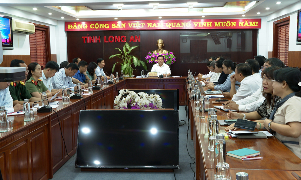 Diễn đàn “Kinh doanh và Pháp luật” năm 2024