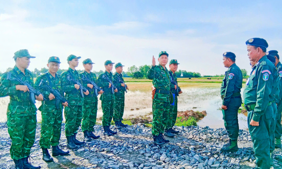Tuần tra song phương quản lý, bảo vệ biên giới