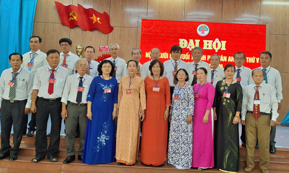 Đại hội Hội Người cao tuổi thành phố Tân An nhiệm kỳ 2021 - 2026