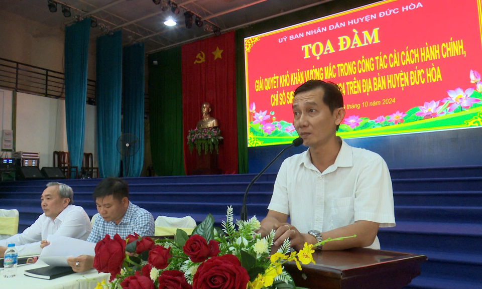 Đức Hòa tọa đàm giải quyết vướng mắc trong công tác cải cách hành chính