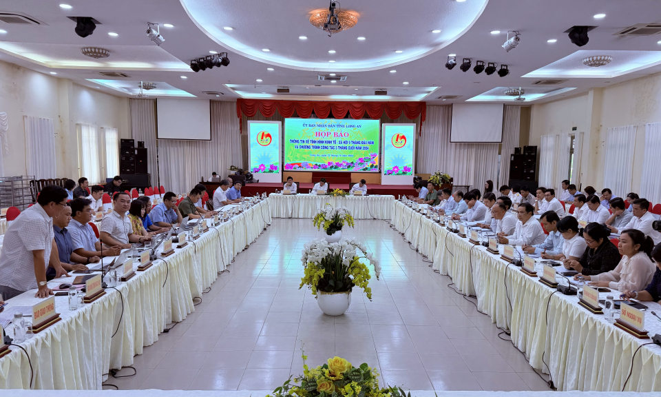 Họp báo thông tin tình hình kinh tế - xã hội 9 tháng năm 2024