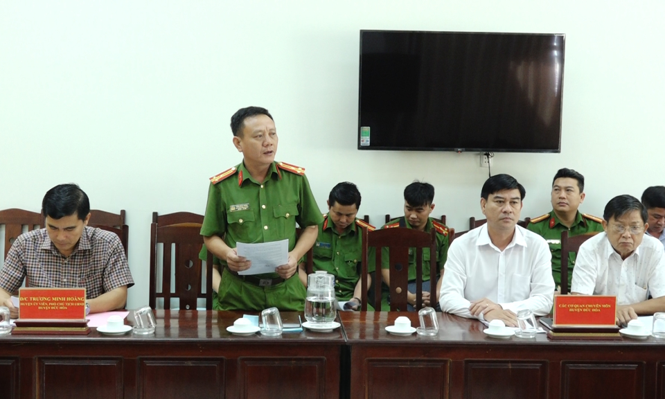 Đoàn kiểm tra phòng cháy, chữa cháy và cứu nạn, cứu hộ tỉnh làm việc tại Đức Hòa
