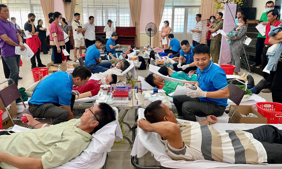 Châu Thành tổ chức hiến máu tình nguyện
