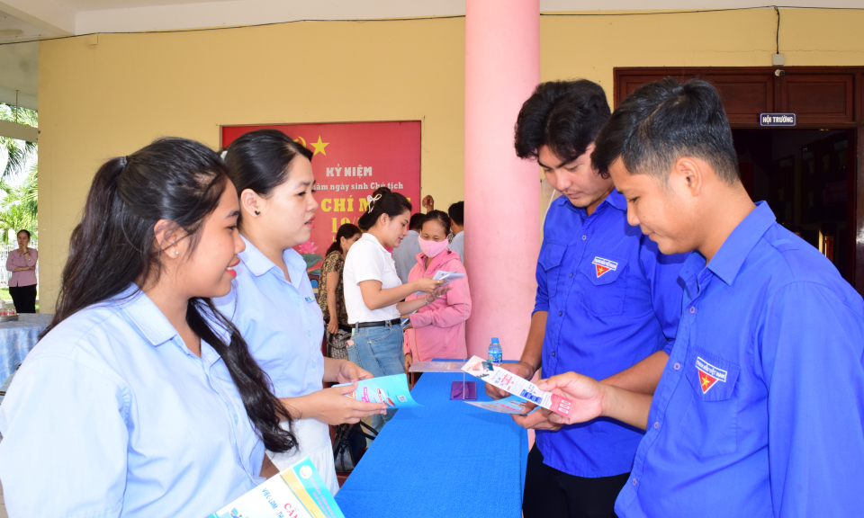 Thạnh Hóa tổ chức phiên giao dịch việc làm năm 2024