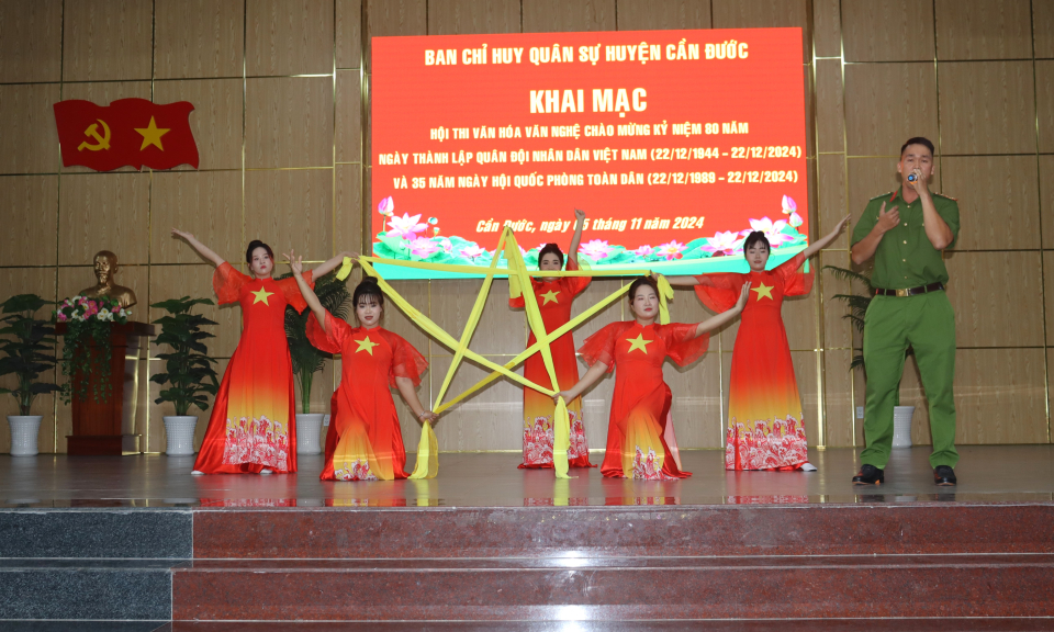 Cần Đước: Hội thi văn nghệ chào mừng Ngày thành lập Quân đội Nhân dân Việt Nam