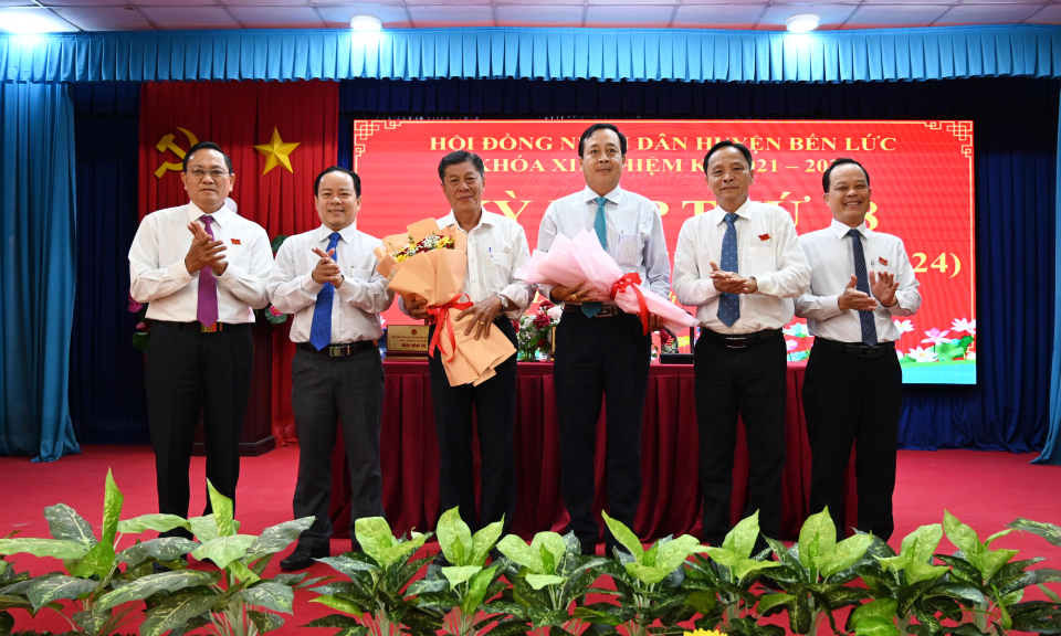 Ông Huỳnh Thành Tâm được bầu giữ chức vụ Phó Chủ tịch UBND huyện Bến Lức