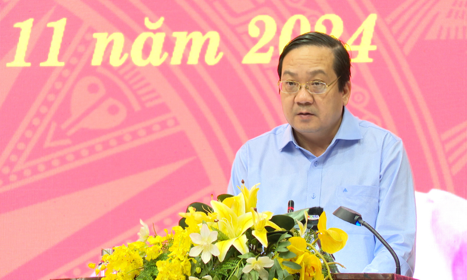 Đối thoại giữa Lãnh đạo tỉnh với công nhân, người lao động, cán bộ công đoàn
