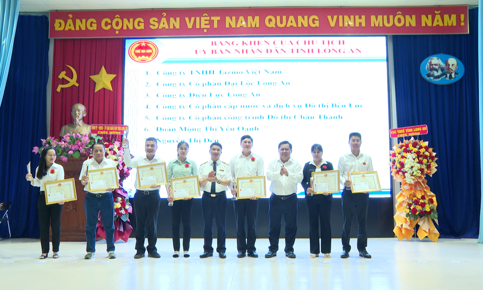 Cục thuế tỉnh tuyên dương tổ chức, cá nhân thực hiện tốt chính sách thuế năm 2024