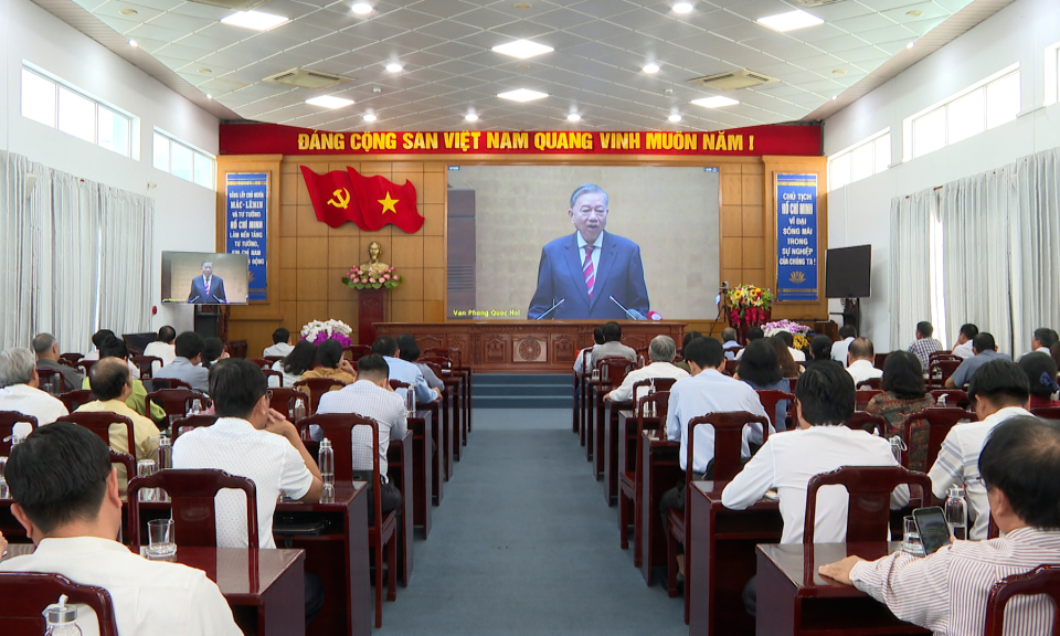 Tổng Bí thư Tô Lâm: “Đây là thời điểm thích hợp để tinh gọn bộ máy”