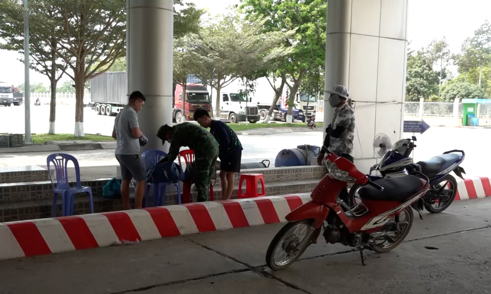 Đáp ứng với các tình huống dịch bệnh Mác-bớc tại cửa khẩu, cảng biển
