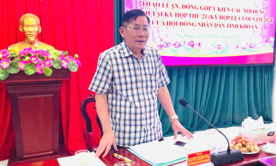 Cụm thảo luận số IV đóng góp ý kiến vào nội dung trình tại kỳ thứ 21 HĐND tỉnh khóa X
