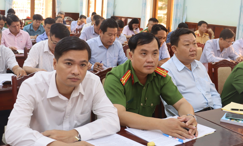 Cần Đước bảo đảm trật tự an toàn giao thông