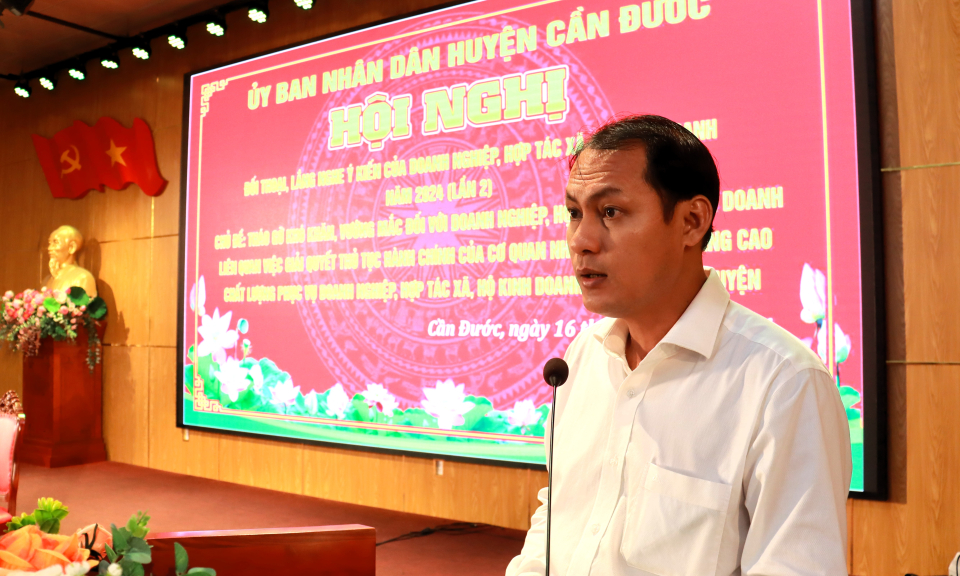 UBND huyện Cần Đước đối thoại với doanh nghiệp
