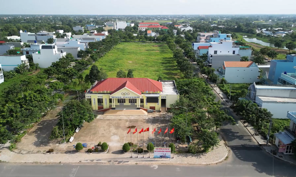Công nhận huyện Cần Giuộc đạt chuẩn nông thôn mới