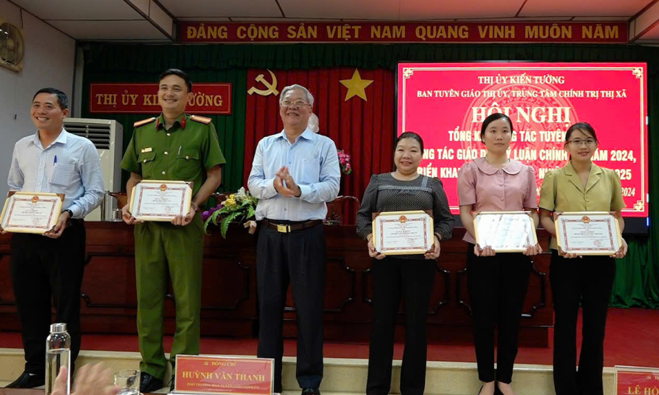 Kiến Tường tổng kết công tác Tuyên giáo năm 2024