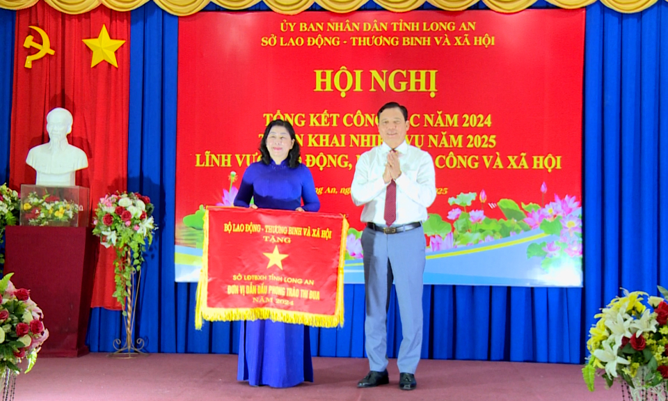 Tổng kết công tác năm 2024 lĩnh vực lao động, người có công và xã hội