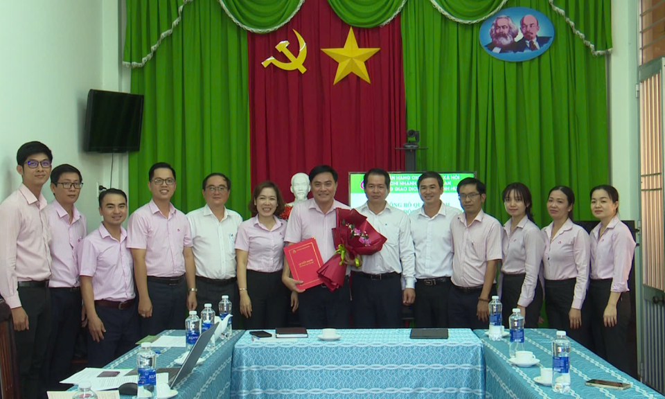 Bổ nhiệm Giám đốc Phòng giao dịch Ngân hàng Chính sách xã hội huyện Vĩnh Hưng