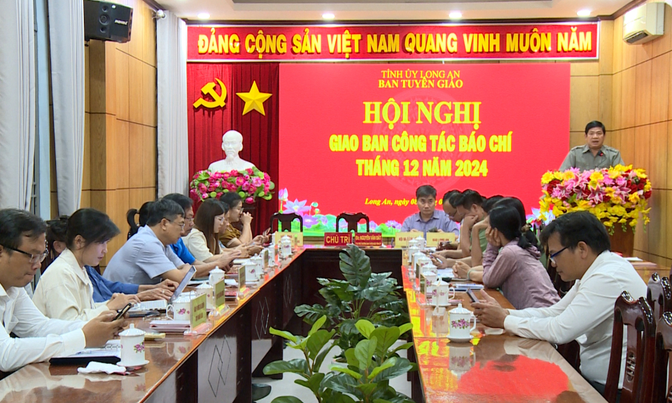 Hội nghị giao ban công tác báo chí 