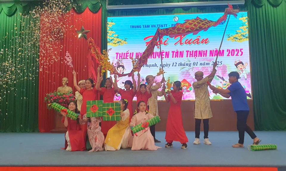Tân Thạnh sôi nổi hội trại xuân năm 2025