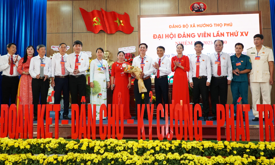  Xã Hướng Thọ Phú tổ chức Đại hội đảng bộ điểm cấp thành phố