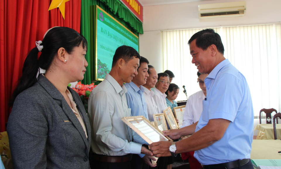 Thủ Thừa tổng kết hoạt động tín dụng chính sách năm 2024