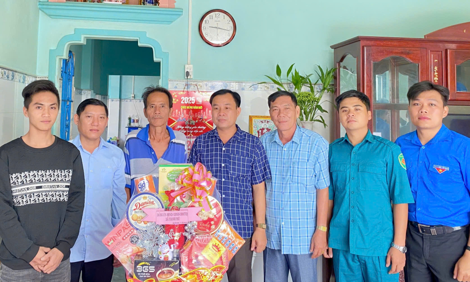 Quan tâm động viên thanh niên chuẩn bị nhập ngũ