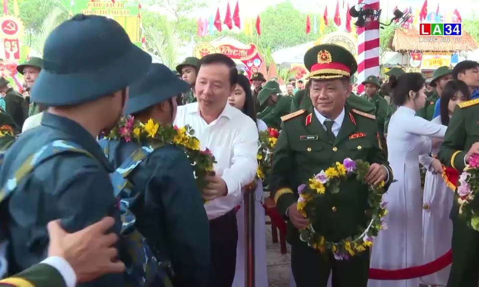 Thanh niên Long An lên đường viết tiếp truyền thống cách mạng “Trung dũng, kiên cường”