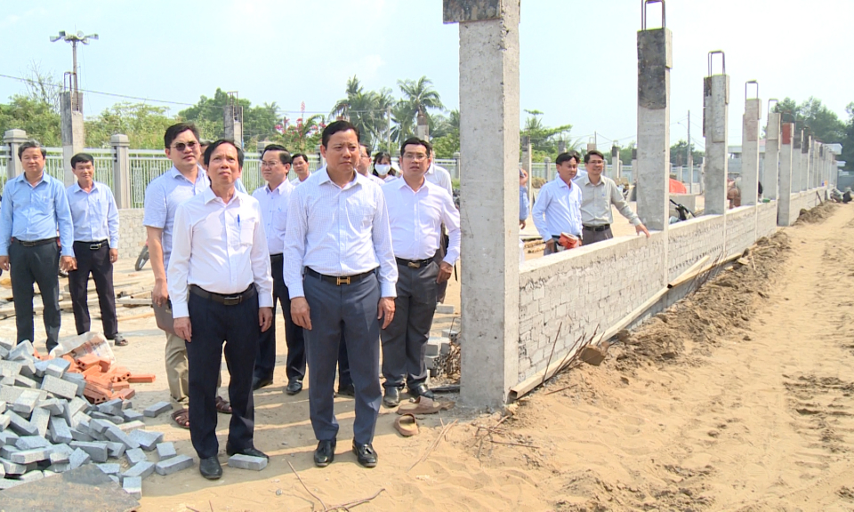 Lãnh đạo tỉnh kiểm tra tiến độ thi công Bệnh viện Y học cổ truyền tỉnh Long An