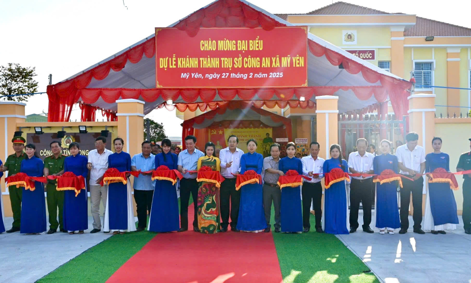 Bến Lức: Lễ khánh thành trụ sở Công an xã Mỹ Yên