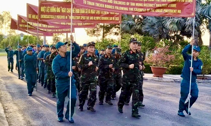 Ban Chỉ huy Quân sự huyện Tân Hưng tổ chức Ngày chạy thể thao quân sự (CISM) năm 2025