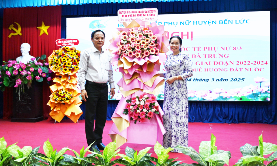 Bến Lức kỷ niệm ngày Quốc tế Phụ nữ 