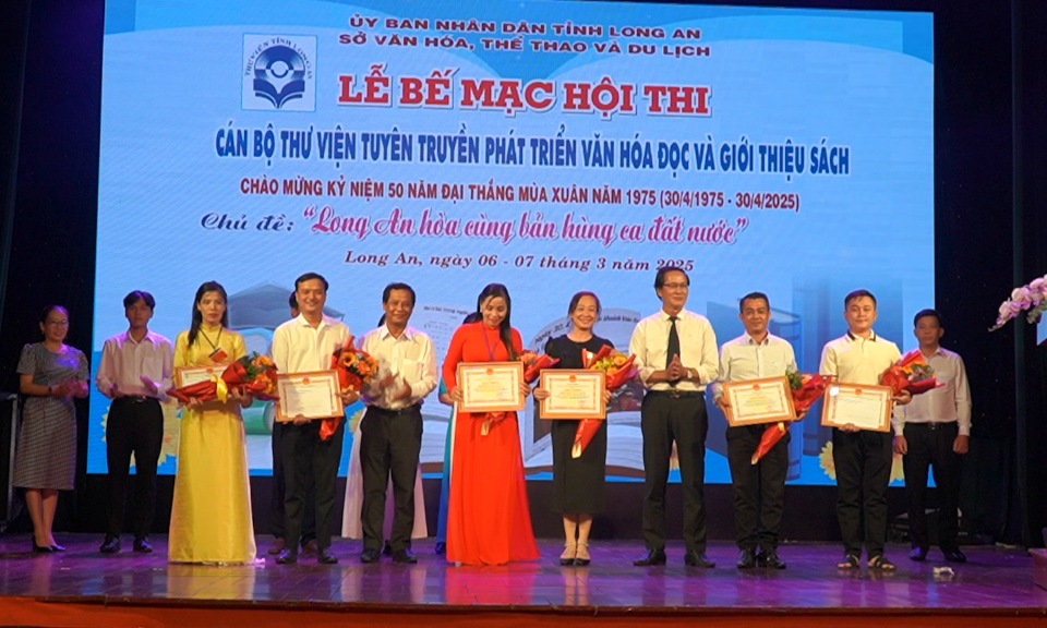 Bế mạc Hội thi cán bộ thư viện tuyên truyền phát triển văn hóa đọc năm 2025