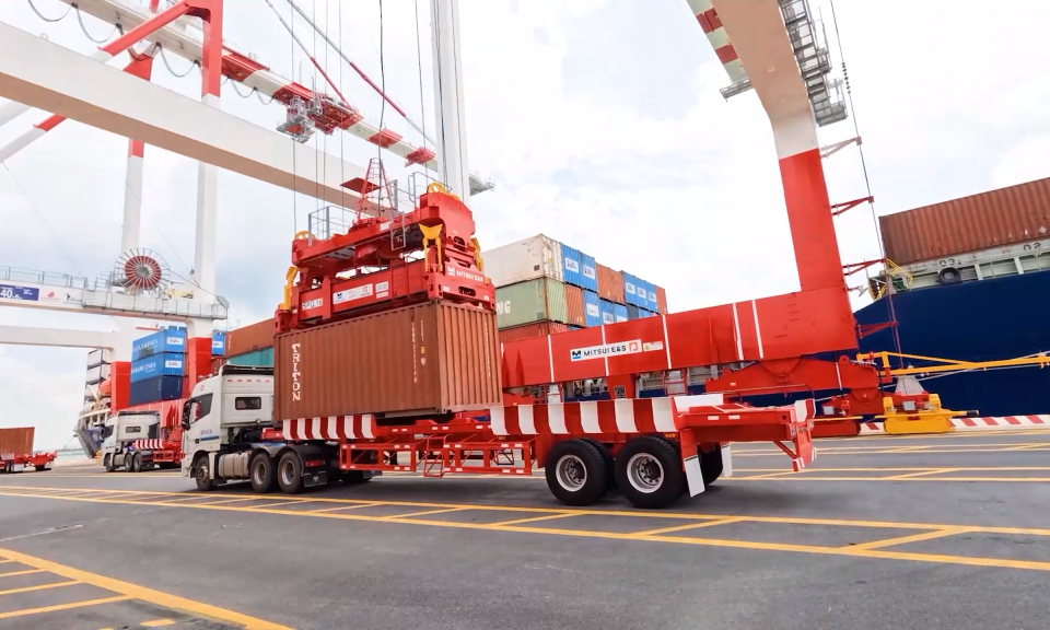 Long An xây dựng chính sách thu hút container vào các cảng 