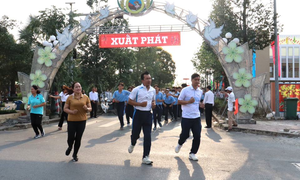 Cần Đước tổ chức Ngày chạy Olympic vì sức khoẻ toàn dân năm 2025