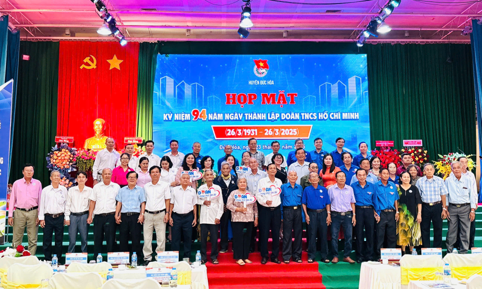 Đức Hòa họp mặt kỷ niệm Ngày thành lập Đoàn TNCS Hồ Chí Minh