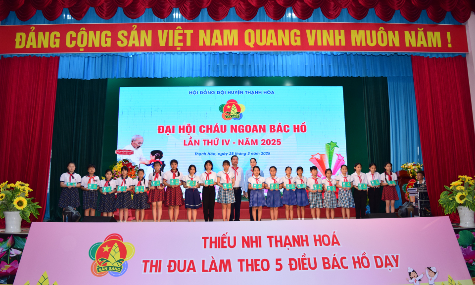 Hội Đồng đội huyện Thạnh Hóa tổ chức Đại hội Cháu ngoan Bác Hồ 