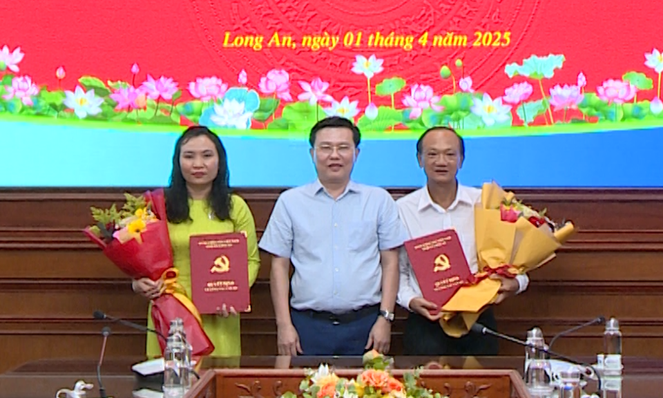 Công bố quyết định của Ban Thường vụ Tỉnh ủy về công tác cán bộ