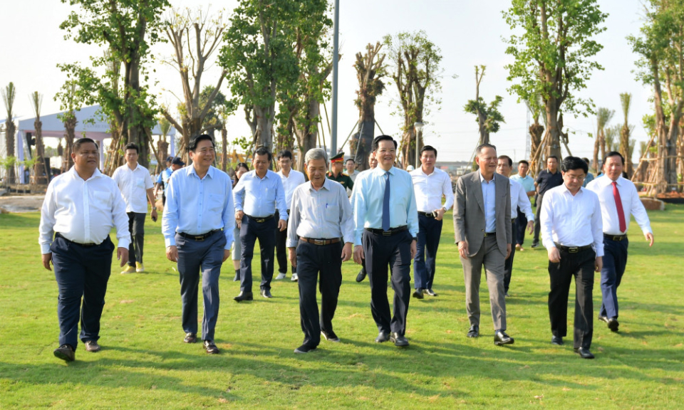 Phó Thủ tướng Chính phủ - Mai Văn Chính dự Lễ khởi công Khu đô thị sinh thái, thương mại du lịch Eco Retreat