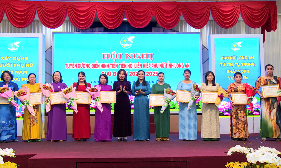 Hội Liên hiệp Phụ nữ tỉnh Long An tuyên dương 20 tập thể và 30 cá nhân điển hình tiên tiến