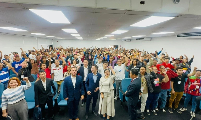 Tổng thống Venezuela: "Thế hệ trẻ Việt Nam sẽ viết tiếp bản hùng ca"