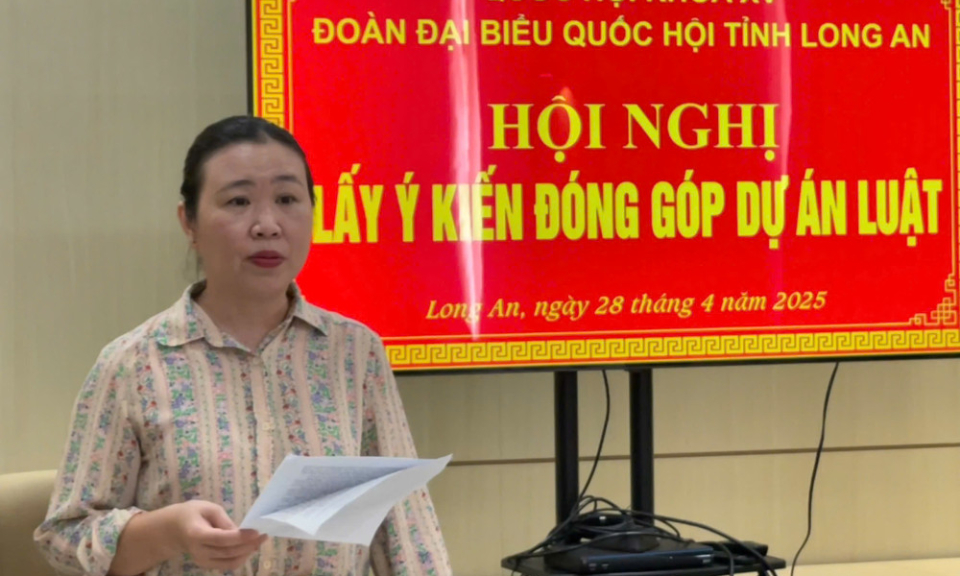 Đoàn đại biểu Quốc hội tỉnh Long An lấy ý kiến đóng góp 5 dự án Luật
