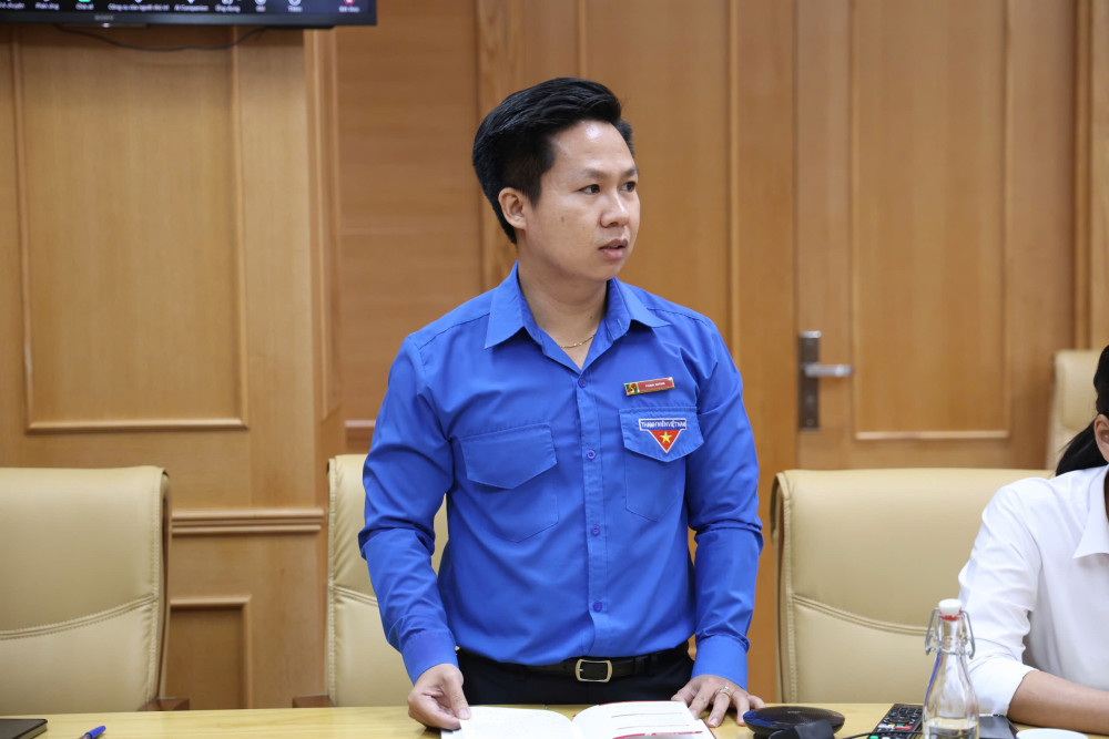 Đoàn viên phát biểu tại diễn đàn