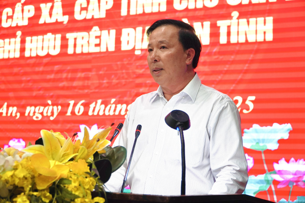 Phó Bí thư Tỉnh ủy, Chủ tịch UBND tỉnh – Nguyễn Văn Út thông tin về tình hình KT-XH