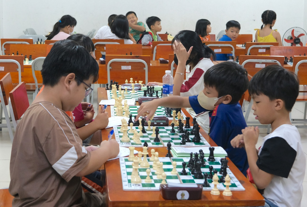 Lớp cờ vua tại Nhà Thiếu nhi tỉnh tăng số lượng học viên trong dịp hè
