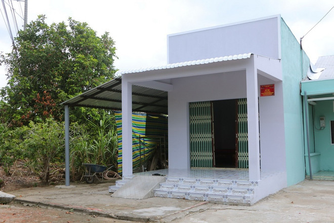 Đến ngày 8/5, Sóc Trăng đã bàn giao 6.700 căn đạt trên 75% so với kế hoạch, tỉnh đanng nỗ lực để hoàn thành sớm hơn so với dự kiến ban đầu trên 3 tháng. (Ảnh: Tuấn Phi/TTXVN)
