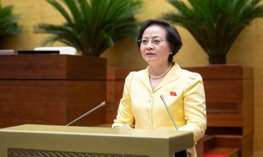 Quốc hội thảo luận về dự án Luật Cán bộ, công chức (sửa đổi)