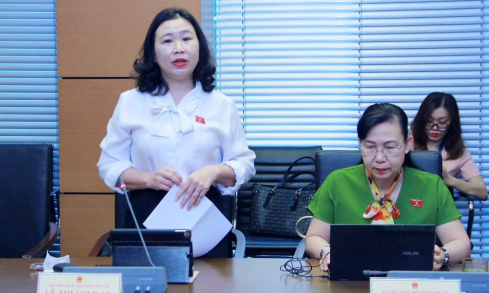 Quốc hội thảo luận về tình hình thực hiện kế hoạch phát triển kinh tế - xã hội những tháng đầu năm 2025